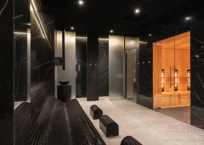 Your Holidays Infinity A333 アパート