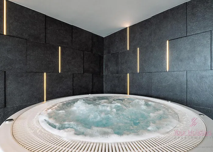 Your Holidays Infinity A333 ミエンジズドロイェ