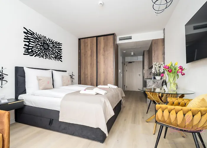 Your Holidays Infinity A333 미엥지즈드로예